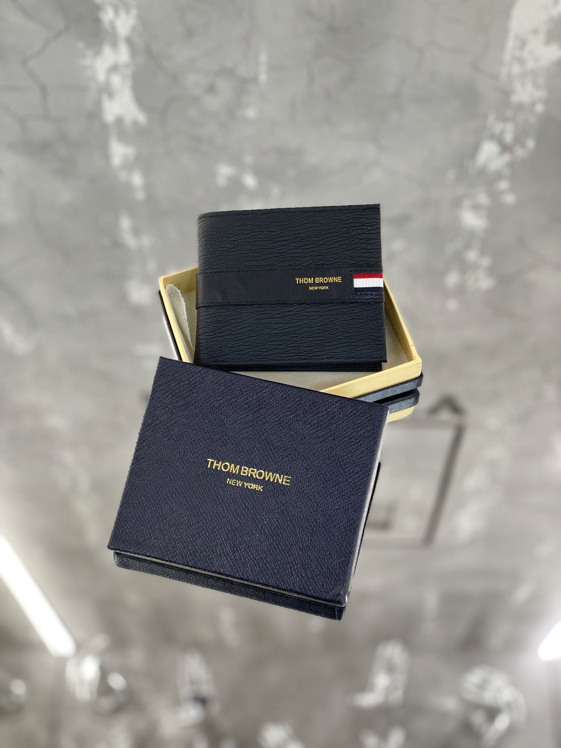THOM BROWNE — NO LOGO STORE