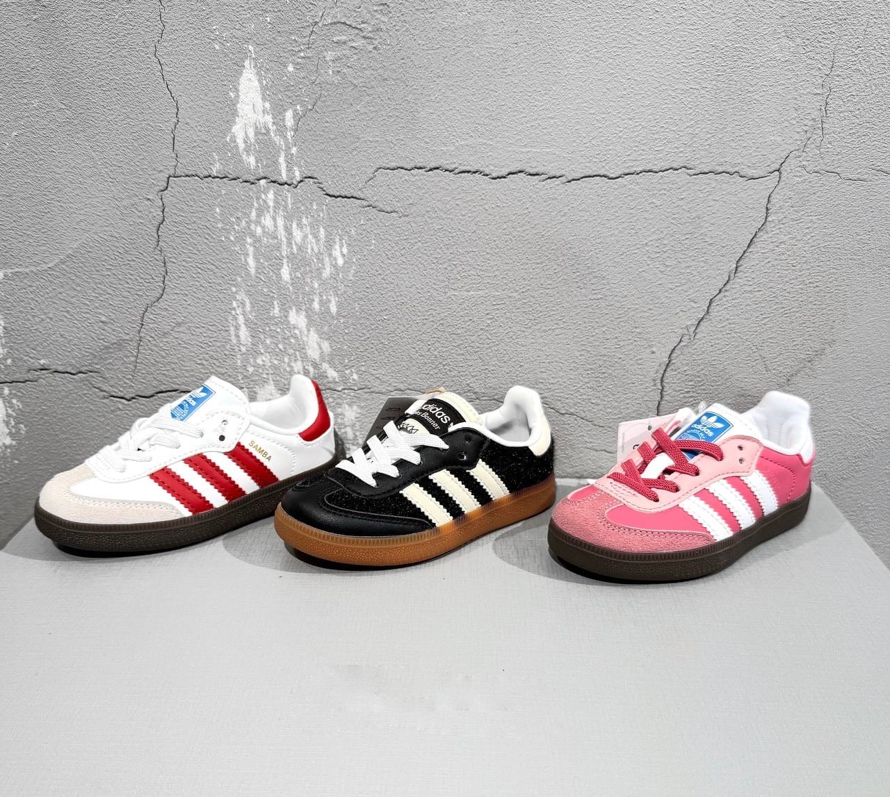 ADIDAS SAMBA / PINK — NO LOGO STORE