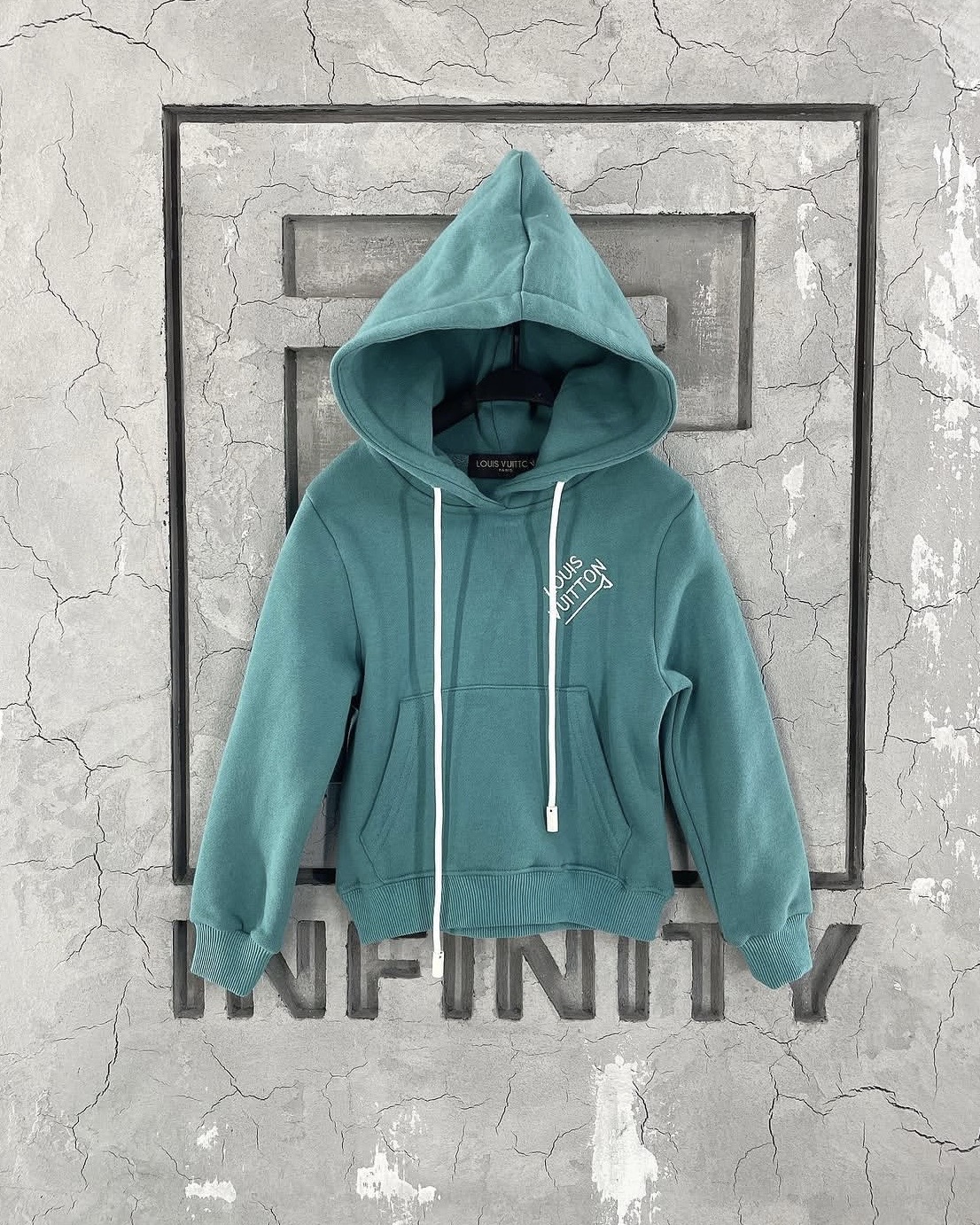 Худи LOUIS VUITTON — Детское, NO LOGO STORE