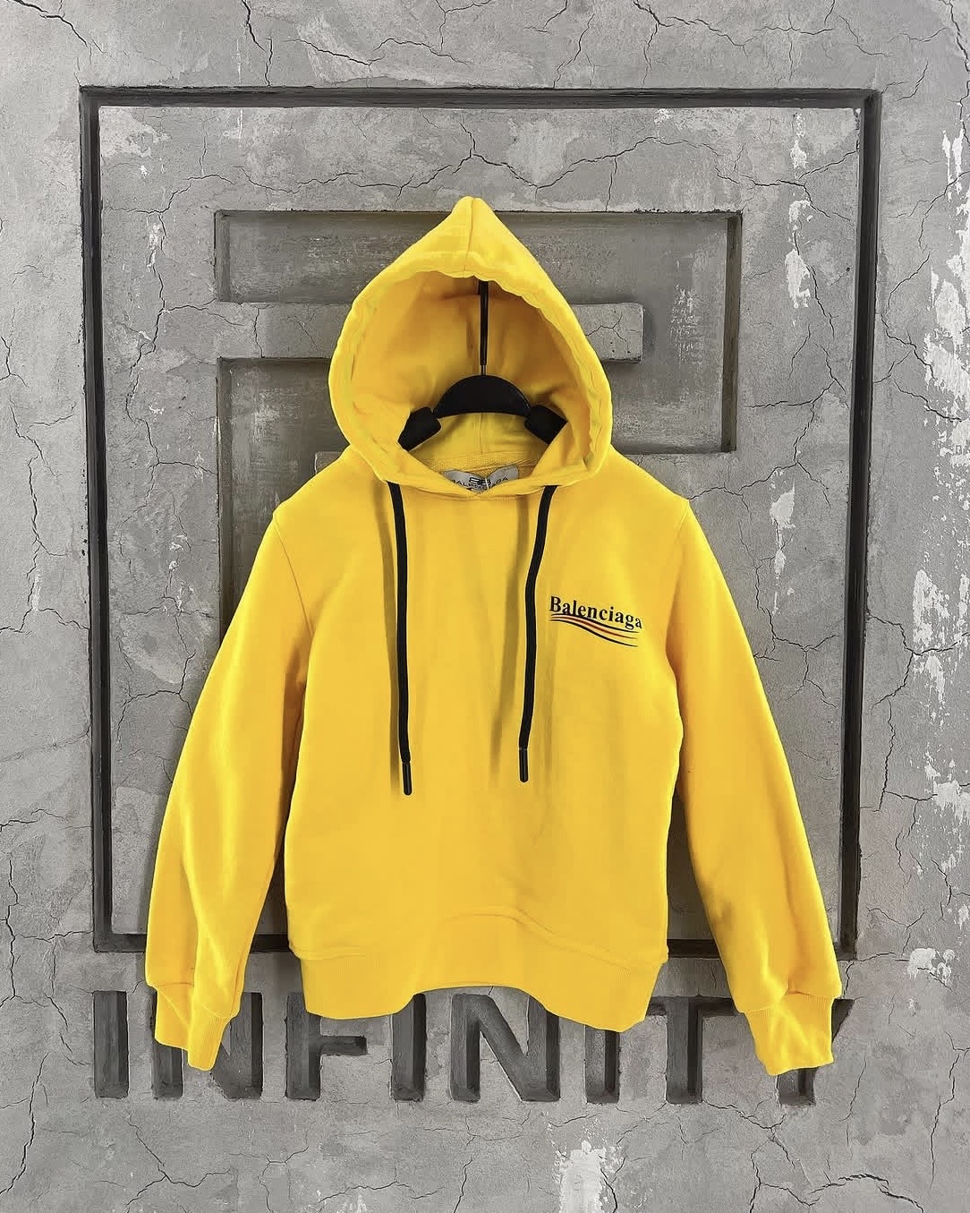 Худи BALENCIAGA — Детское, NO LOGO STORE