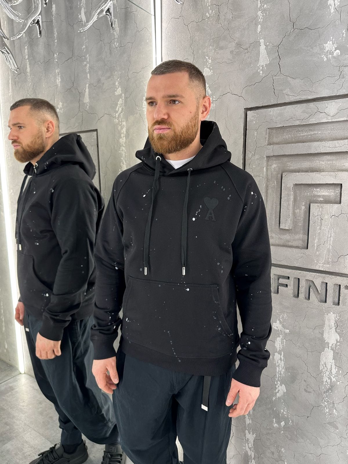 Худи AMI — NO LOGO STORE
