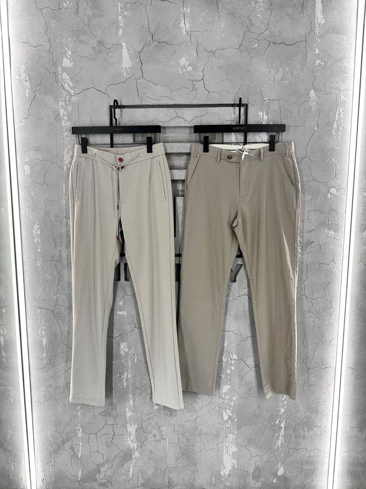 Брюки BRUNELLO CUCINELLI / DARK BEIGE — NO LOGO STORE