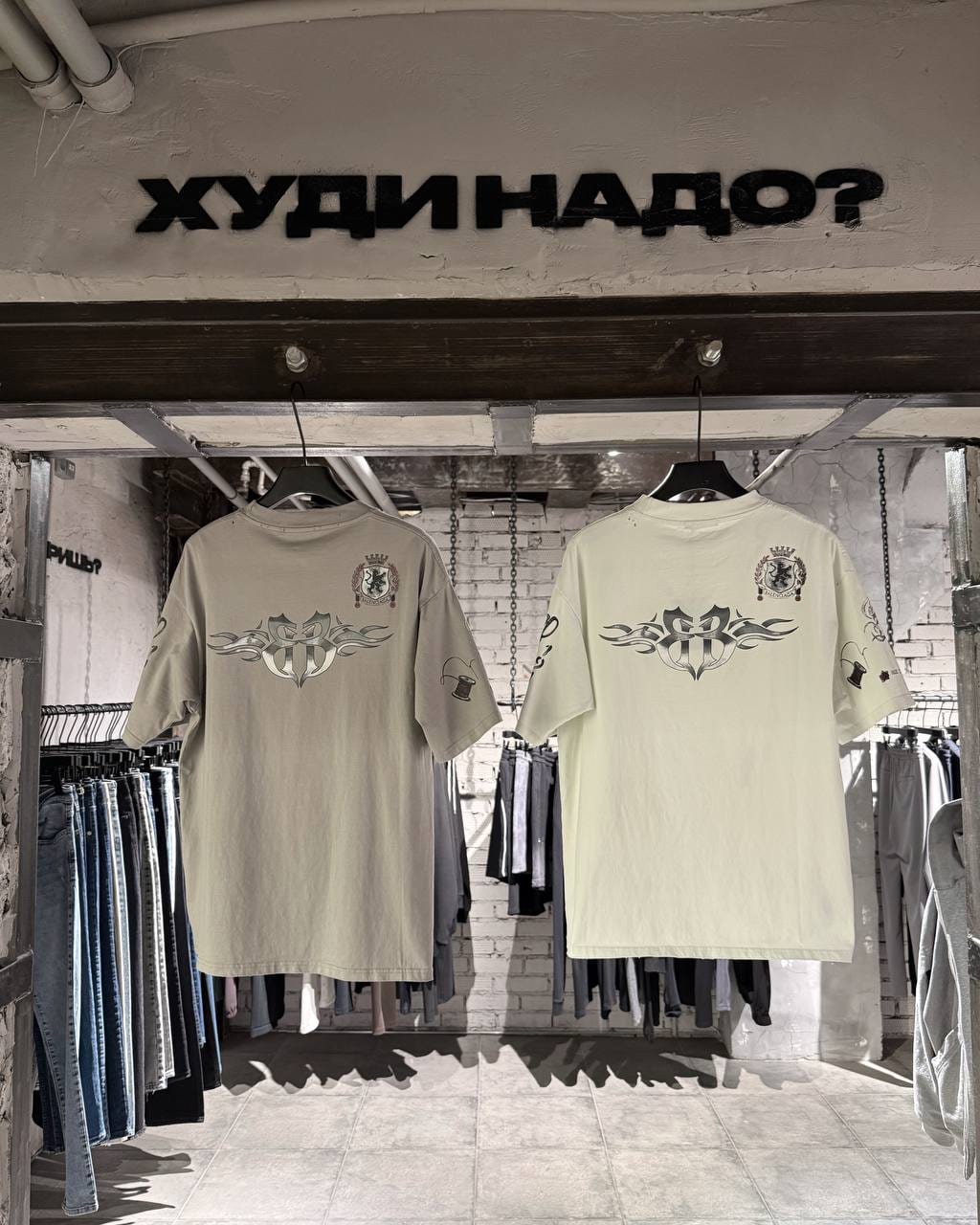 Футболка BALENCIAGA / GREY — Мужское, NO LOGO STORE (фото 2)