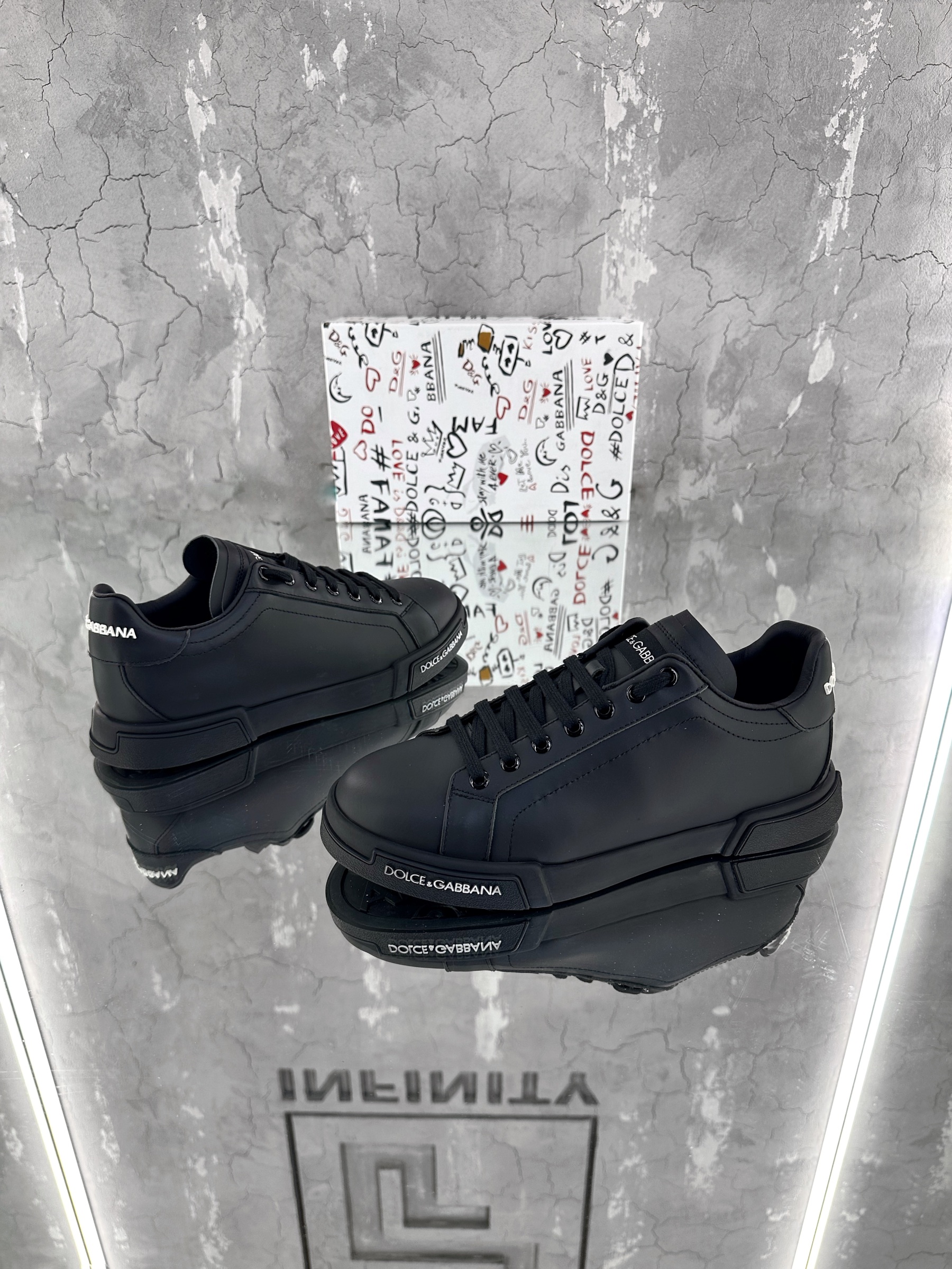 DOLCE & GABBANA — Мужское, NO LOGO STORE