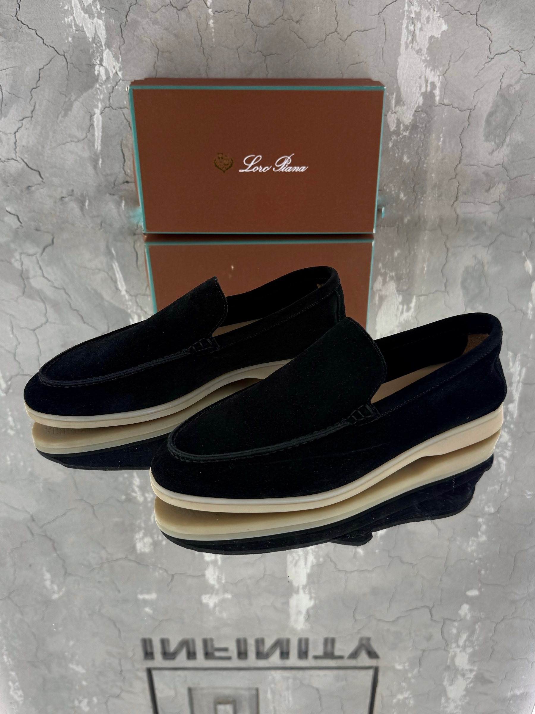 LORA PIANA — Мужское, NO LOGO STORE