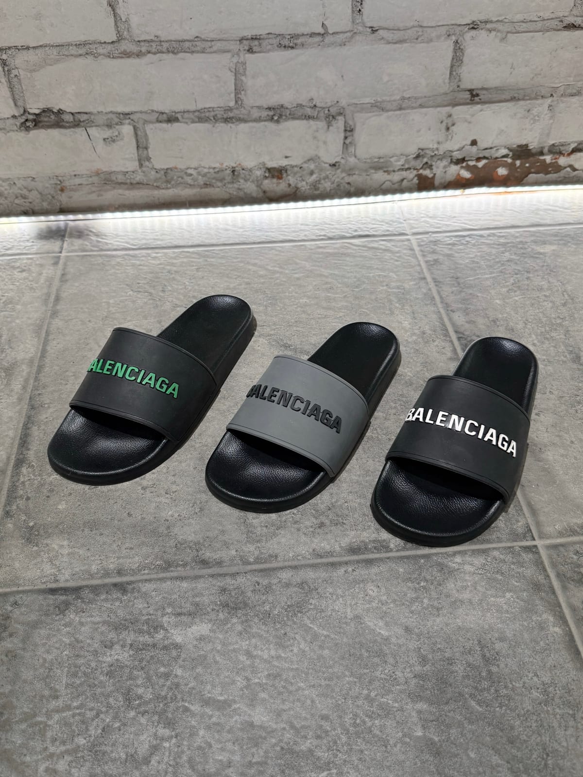 BALENCIAGA / GREY & BLACK — Мужское, NO LOGO STORE