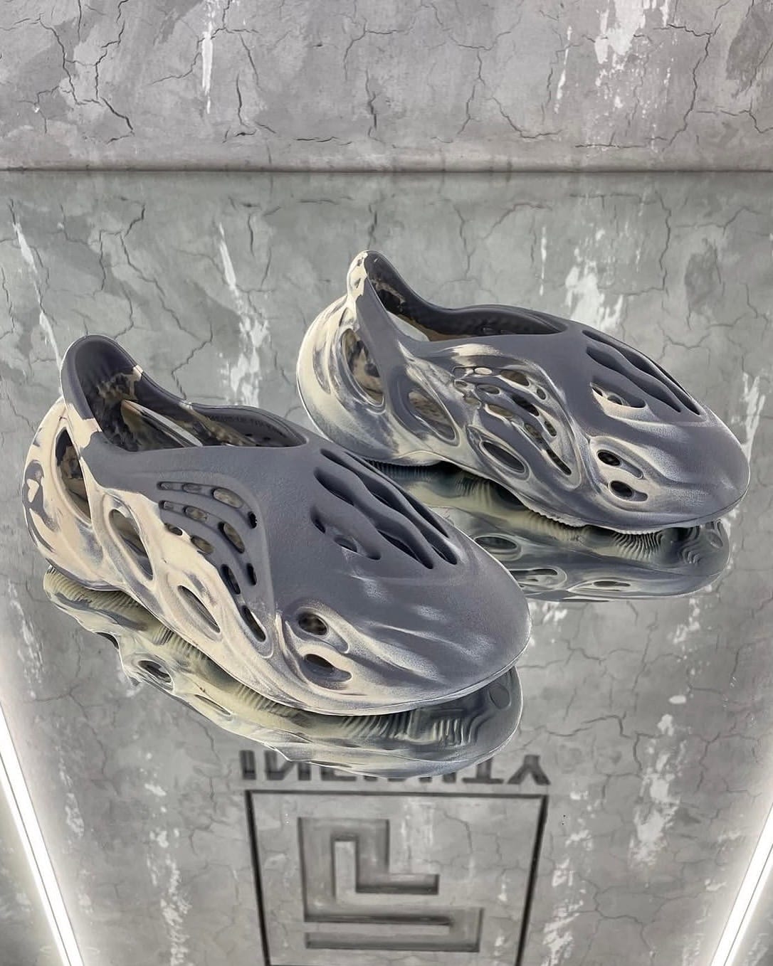 ADIDAS YEEZY FOAM RUNNER / BEIGE & GREY — NO LOGO STORE