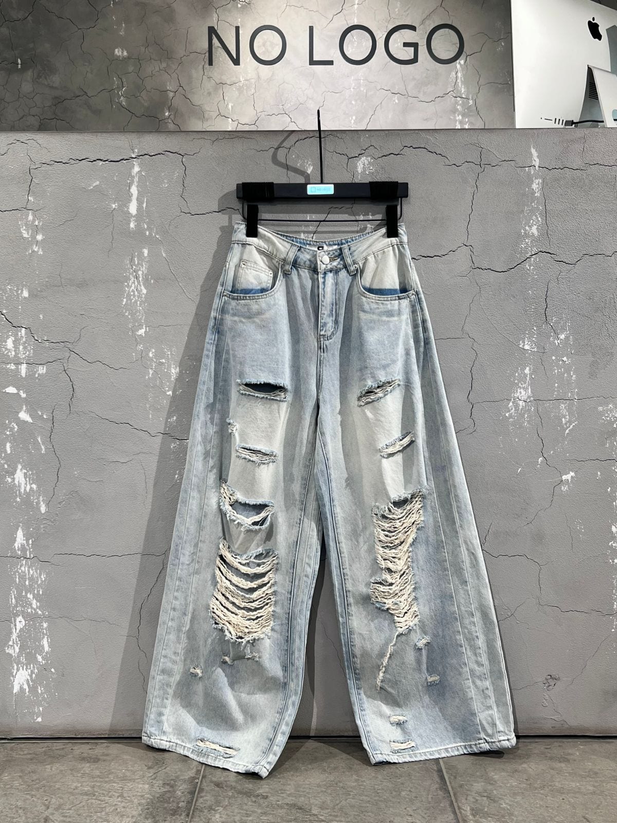 Джинсы — Женское, NO LOGO STORE (фото 2)