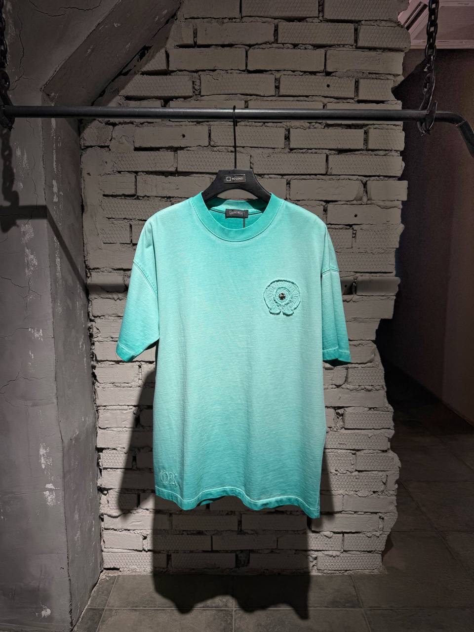 Футболка CHROME HEARTS — Женское, NO LOGO STORE