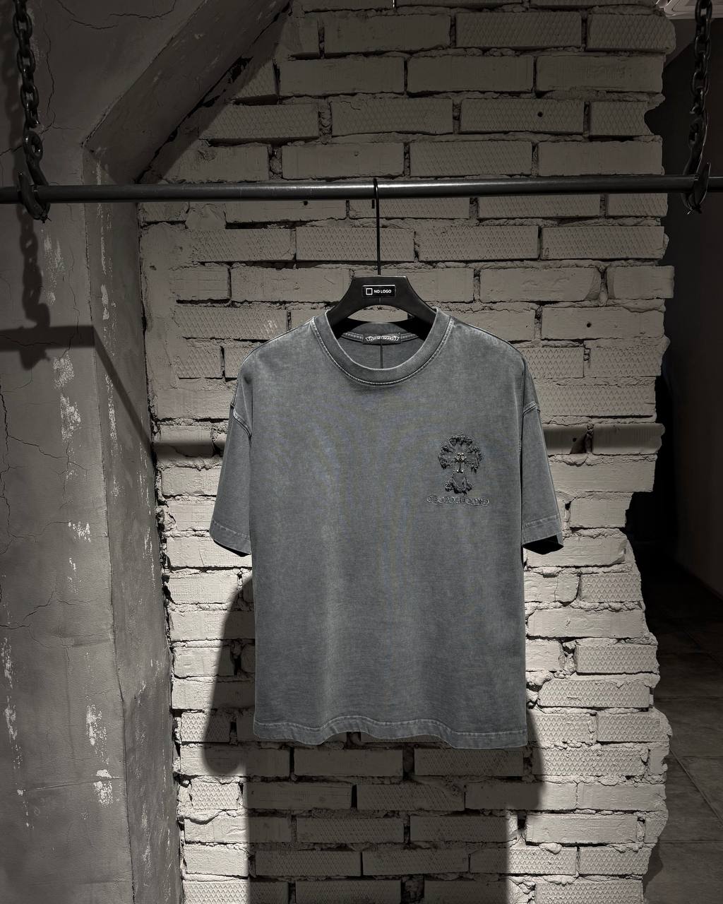 Футболка CHROME HEARTS — Женское, NO LOGO STORE
