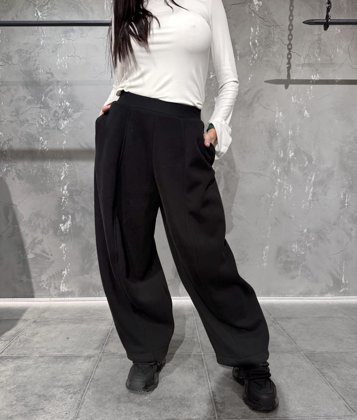 Брюки black — Женское, NO LOGO STORE
